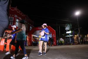 BIB: 
                            <button type="button" onclick="openModal(26262231)" class="btn btn-primary btn-sm float-right btn-popup" data-toggle="modal" data-target=".modal-high-quality">
                        <i class="fas fa-shopping-cart"></i> Add to Cart
                    </button>
                                            <button type="button" onclick="isThisMe(26262231, true)" class="btn btn-success btn-sm float-right btn-popup btn-isme hidden" data-toggle="tooltip" data-placement="bottom" title="นี่คือรูปของคุณใช่ไหม คลิกที่นี่เพื่อเอาเข้าอัลบั้ม">
                        <i class="fas fa-plus"></i> Add to album
                    </button>
                    <button type="button" onclick="isThisMe(26262231, false)" class="btn btn-warning btn-sm float-right btn-popup btn-isnotme hidden">
                        <i class="fas fa-ban"></i> Remove from album
                    </button>